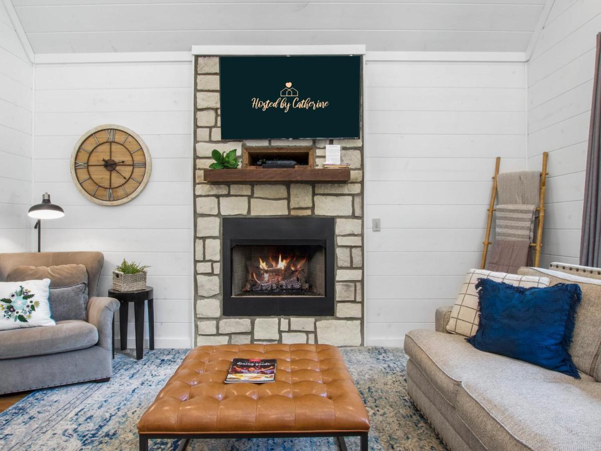 Stunning Luxury Cabin W Hot Tub And Fire Pit Holy Shiplap Is Perfect Romantic Couples Getaway Broken Bow Luaran gambar